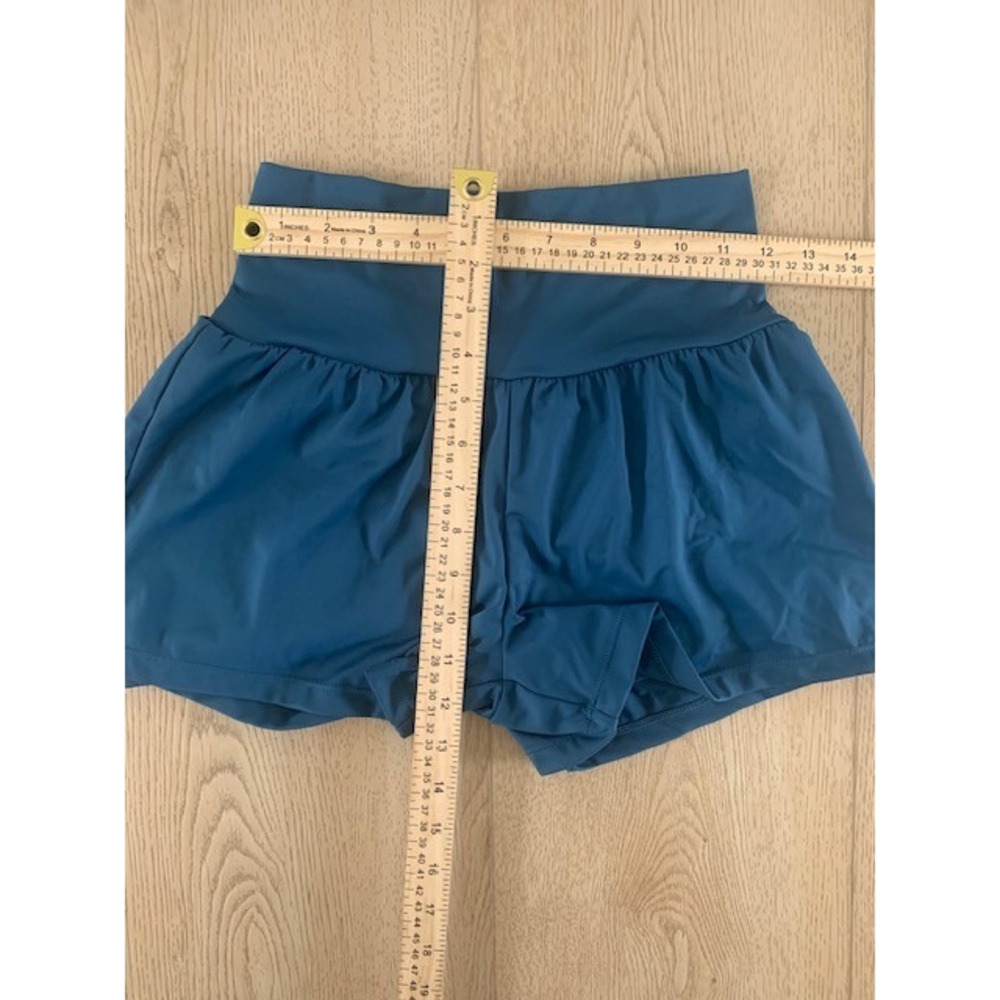 Halara High Waisted Flowy 2-in-1 Active Shorts Teal Blue Small Pocket 928GF - Picture 8 of 8